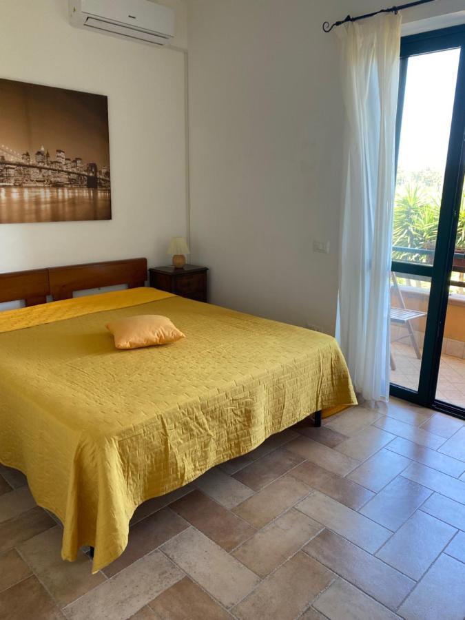 Casa Clementina Lejlighed Pizzo  Eksteriør billede
